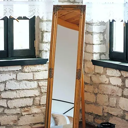 Bujtina Maria Hotel 4*