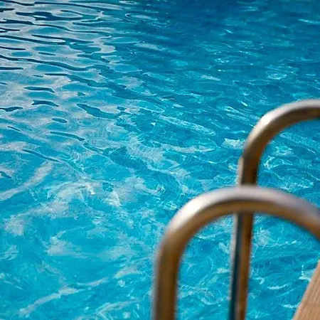 Hotel Bujtina Maria 4*
