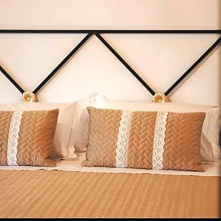 Bujtina Maria Hotell Gjirokastër
